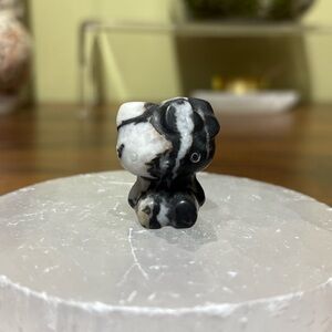 Zebra jasper hello kitty carving
